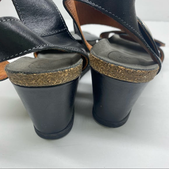 Tao's Carousel 2 Black Wedge Heel Sandal - Picture 5 of 6